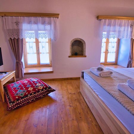 Argyropolis Boutique Hotel Gjirokaster Bagian luar foto