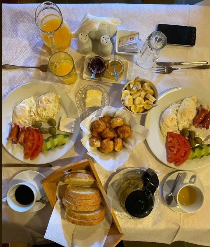 Argyropolis Boutique Hotel Gjirokaster Bagian luar foto