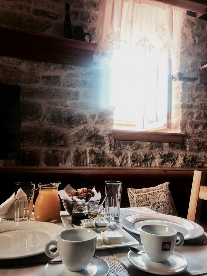 Argyropolis Boutique Hotel Gjirokaster Bagian luar foto